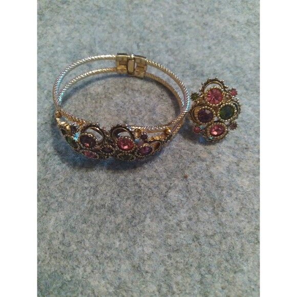Vintage Bangle Bracelet Ring Set‎ Pink Green Rhinestone Gold Tone Jewelry - Picture 2 of 3